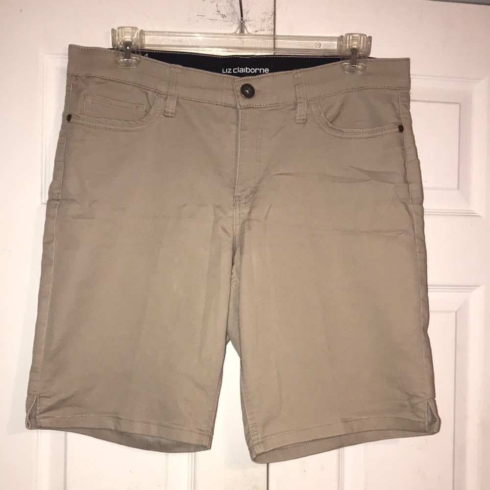 Women’s Liz Claiborne Stretch Bermuda Shorts